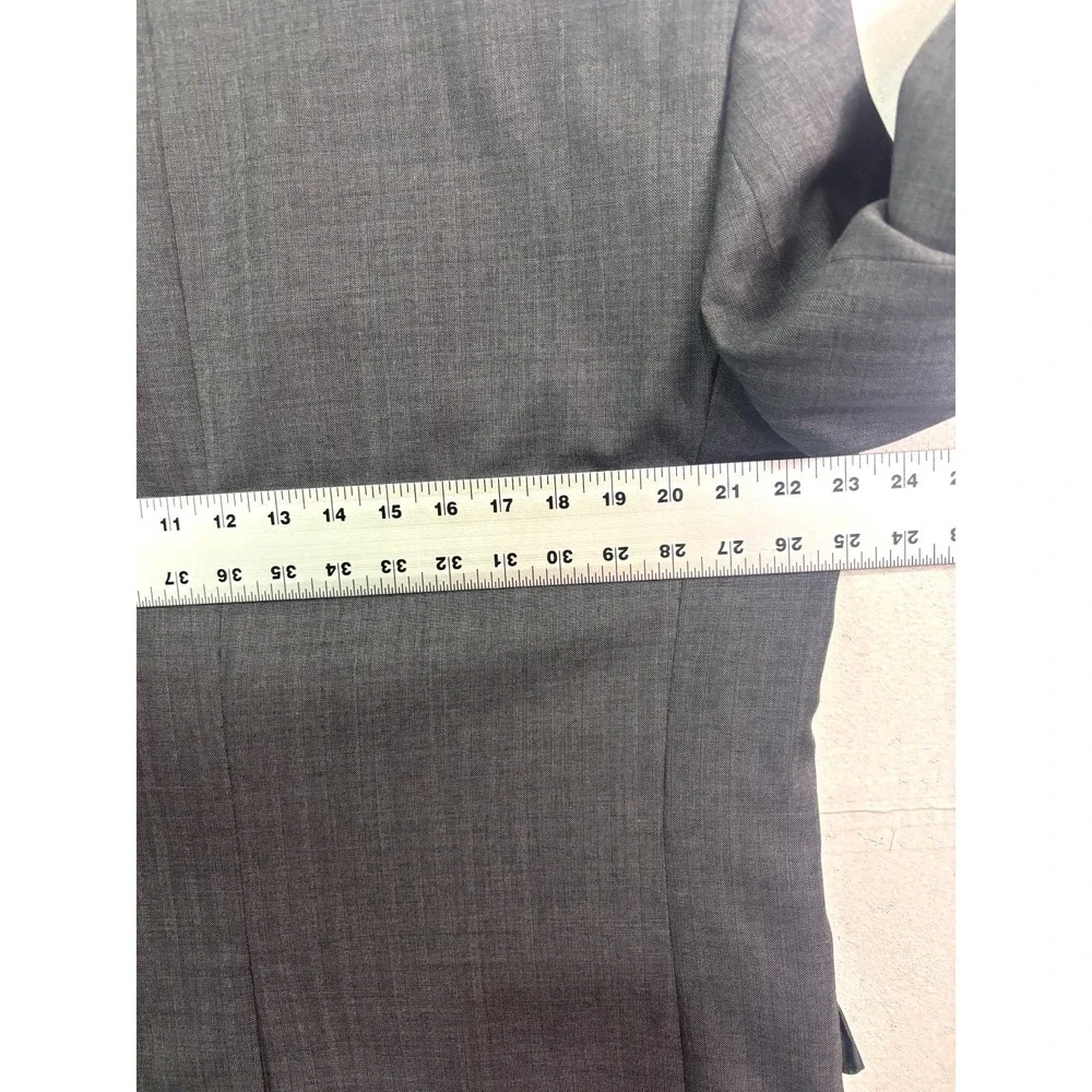 Jos A Bank 43 R 37x30 gray herringbone 2pc Pant‎ Suit Signature Collection Wool